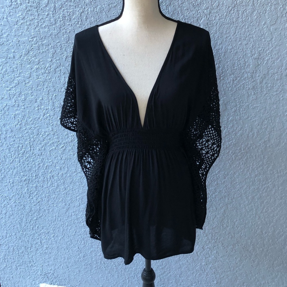 Victoria’s Secret swimsuit coverup
